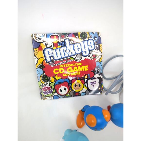 U.B. Funkeys V.2 Disc w/ 7 U.B. Funkeys figures + Stand fast shipping stand - Picture 2 of 5